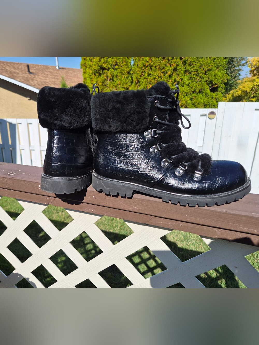 Artica Black Lace-Up Faux Fur Trim Combat Boots With Retractable Cleats On Heels